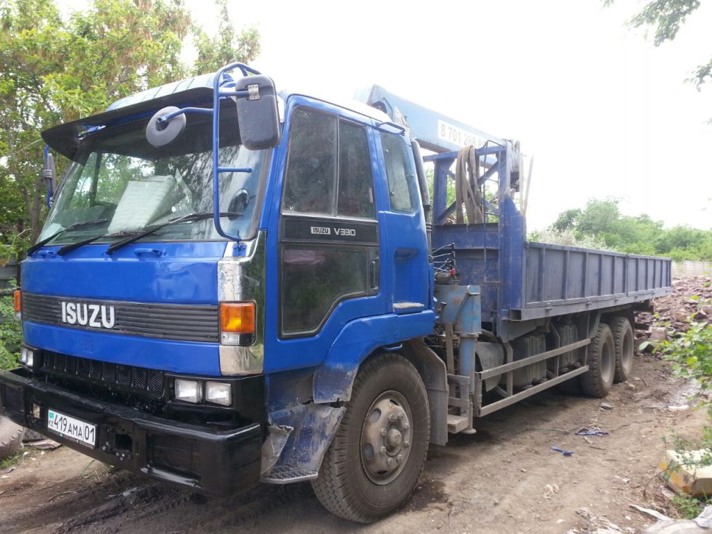 Кран манипулятор 13т в Астане. Isuzu Forward